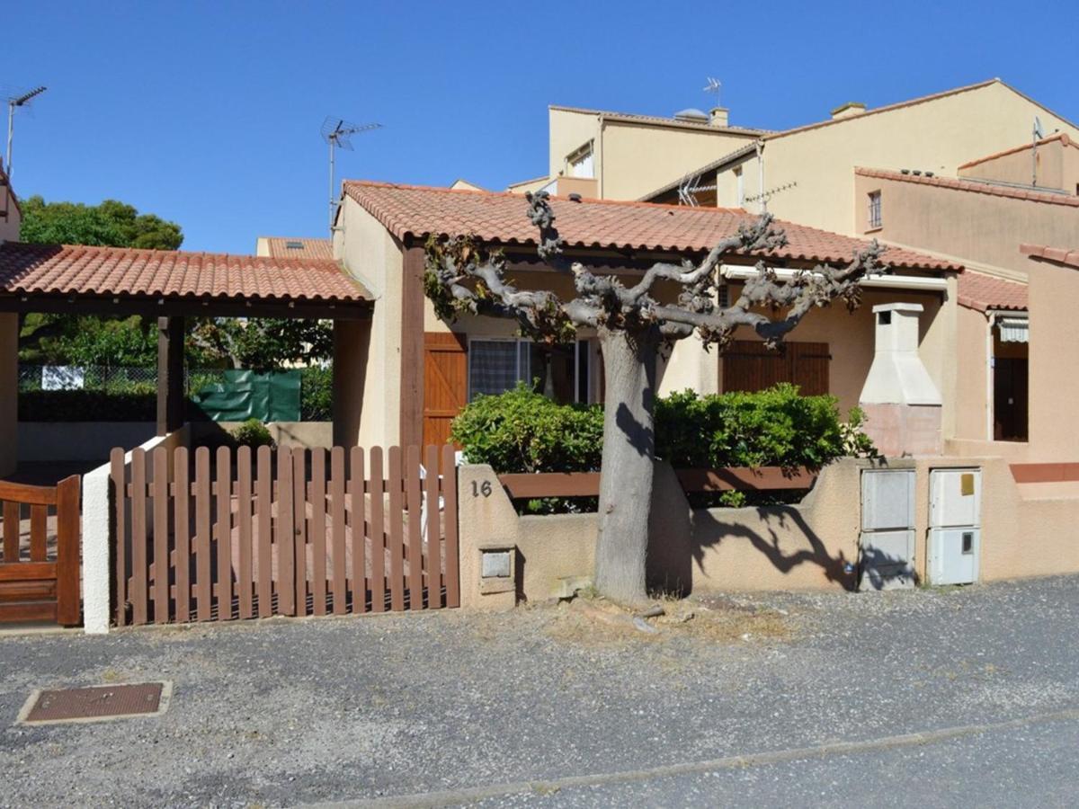 Maison 3 Pieces + Mezzanine, Terrasse, 300M Plage, 6 Couchages - Saint Pierre La Mer - Fr-1-229D-582 Buitenkant foto